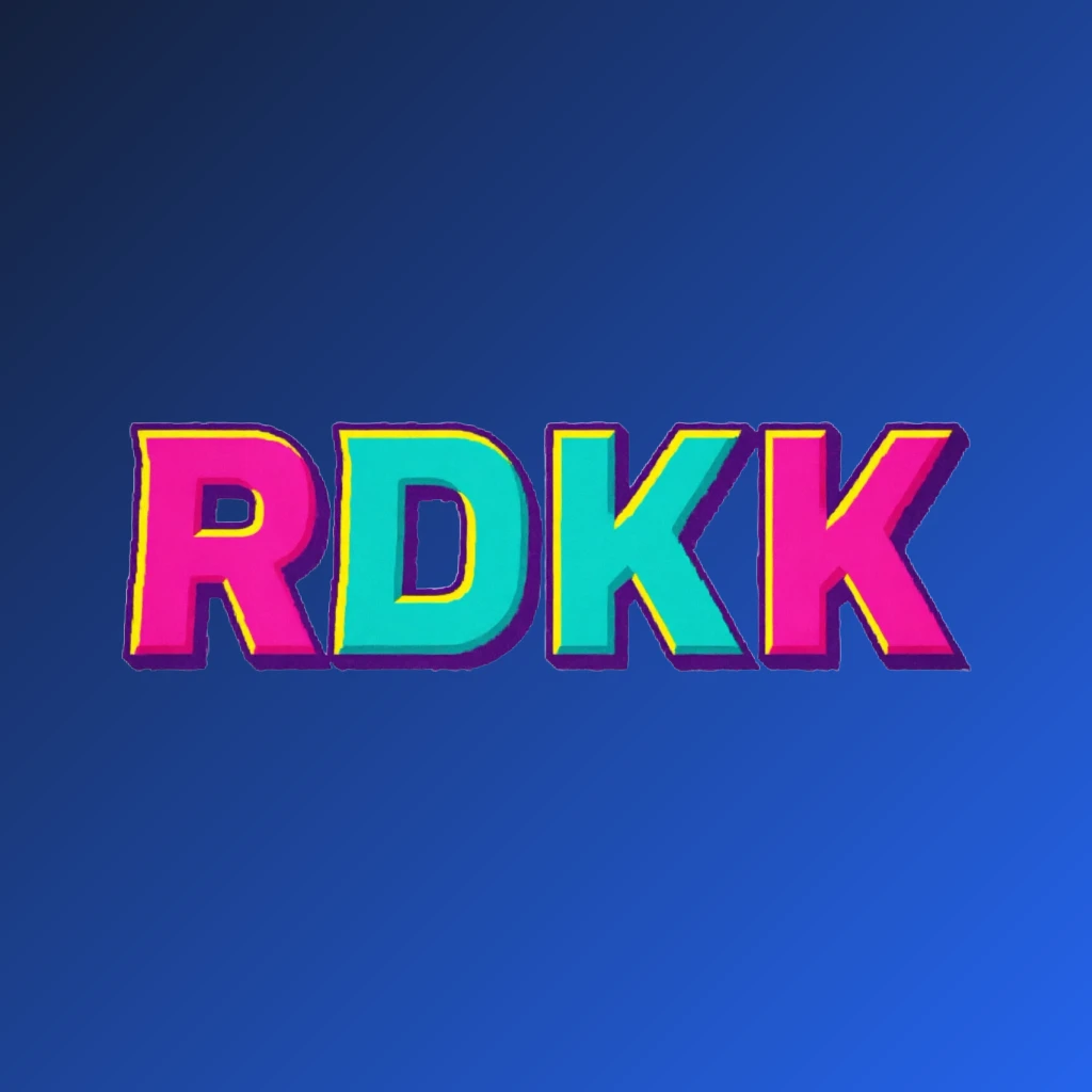 Logo RDKK bergaya arkade yang tebal dengan tipografi retro besar dalam warna merah muda cerah, pirus, kuning, dan ungu, menciptakan suasana permainan yang semarak di latar belakang transparan